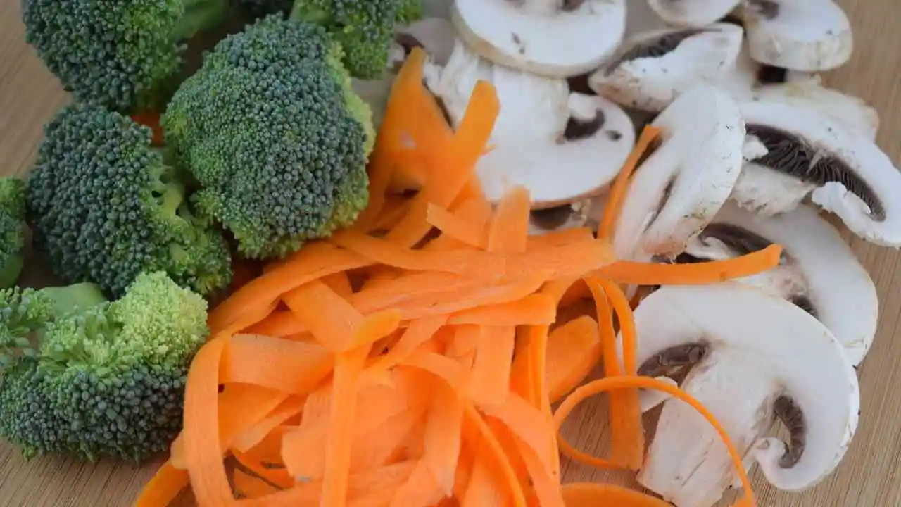 mushroom broccoli carrot food